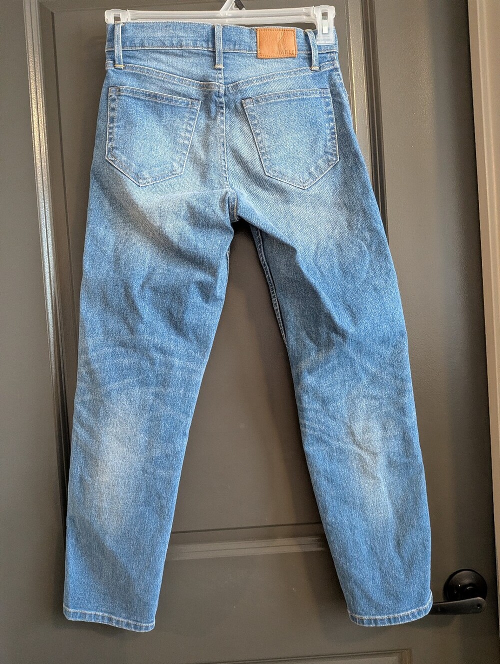 Able Denim Women's The High Rise Light Wash Jeans Size 24 - Picture 2 of 6